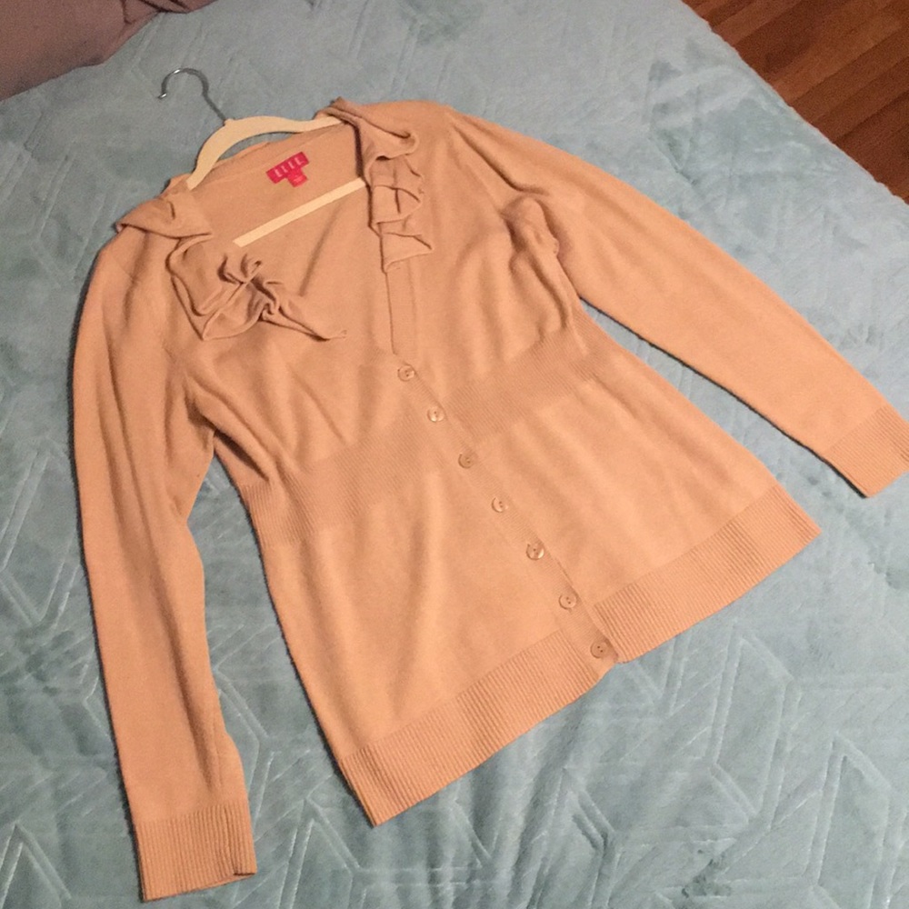 NWOT long sleeve like tan sweater